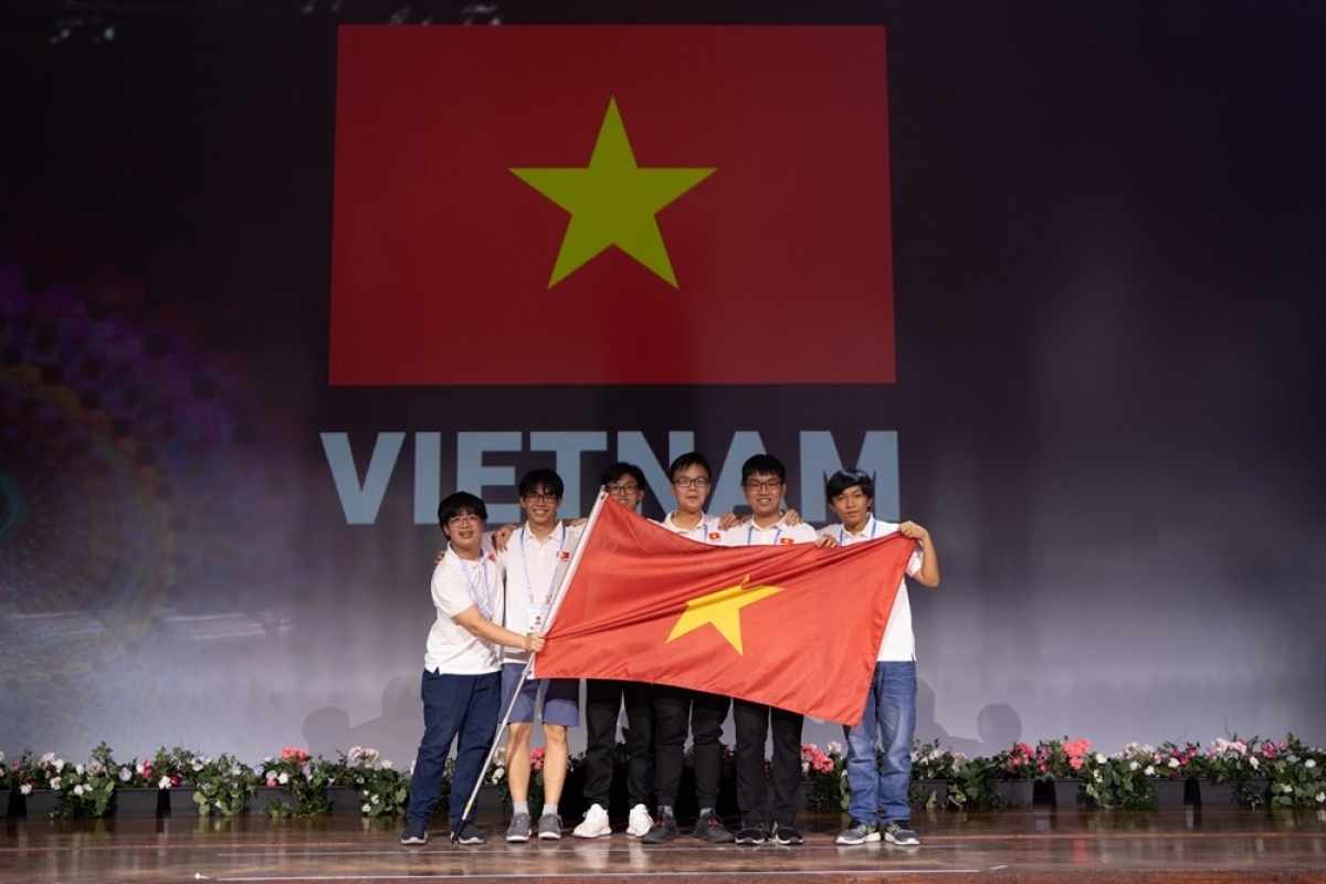 Đội tuyển IMO Việt Nam 2022