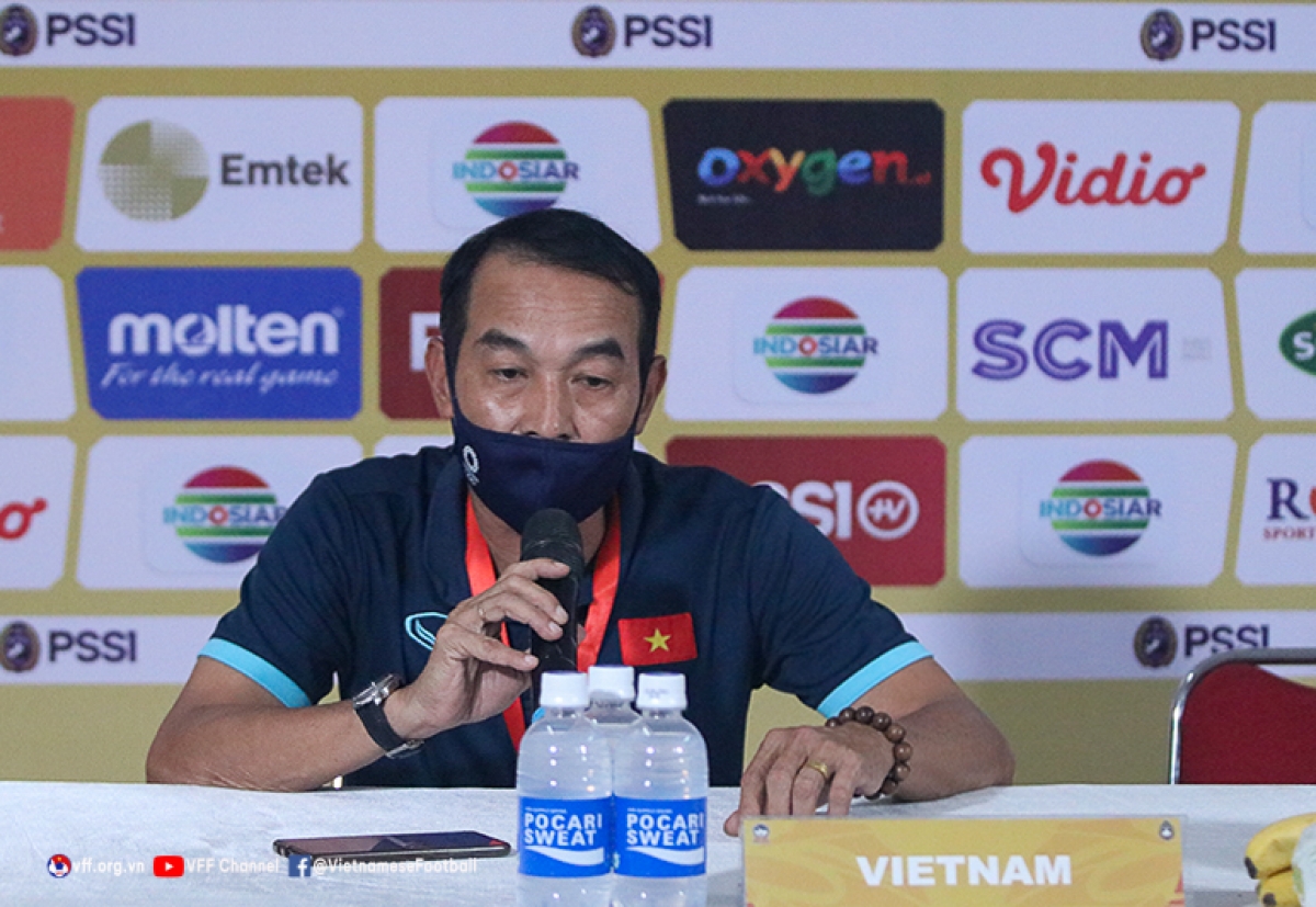 HLV Đinh Thế Nam: “U19 Việt Nam tính toán cho từng trận đấu”