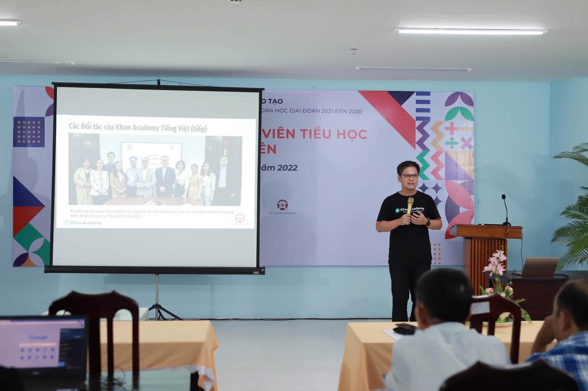 Ông Đỗ Ngọc Minh, Giám đốc chương trình Khan Academy Tiếng Việt