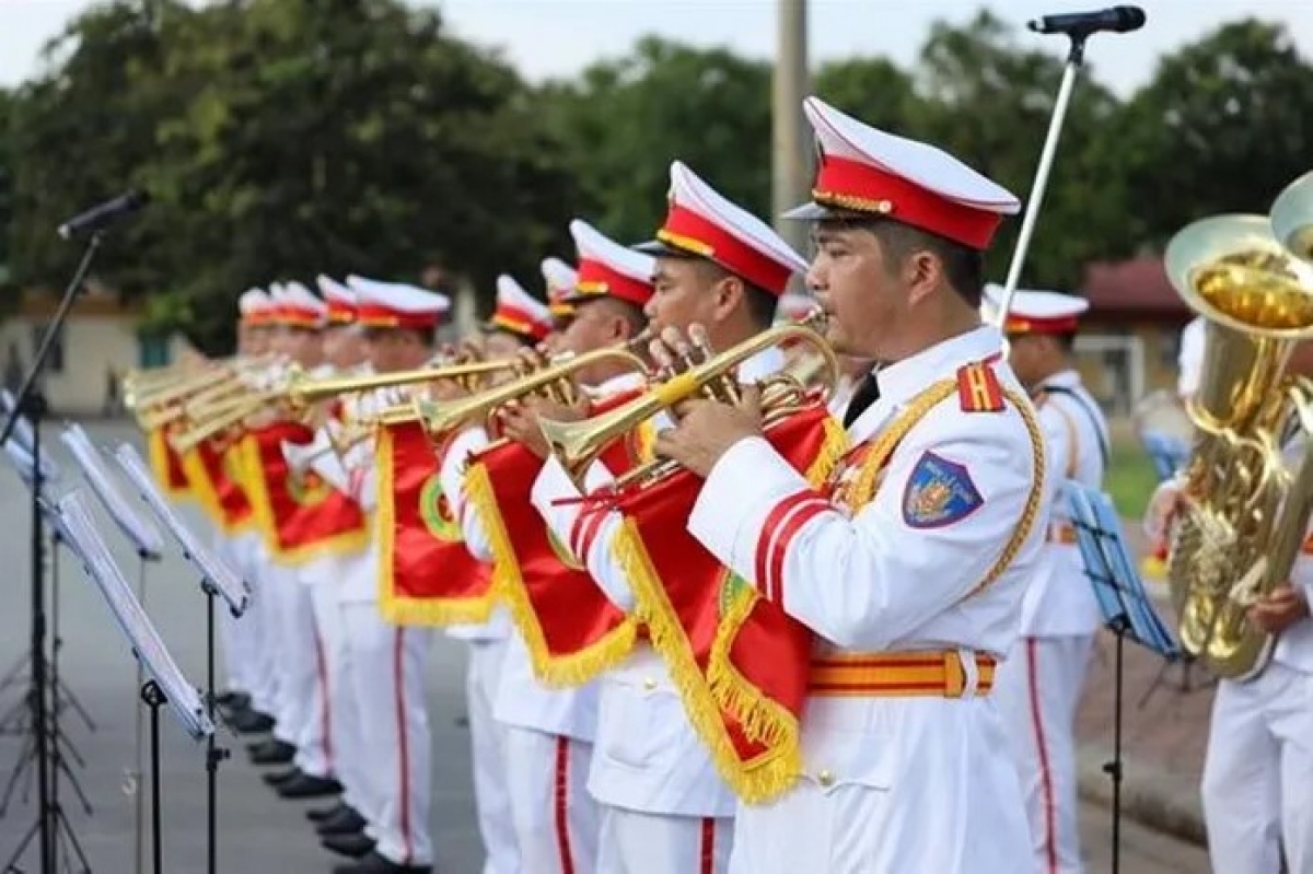 Đoàn nhạc Cảnh sát Việt Nam tại buổi tổng duyệt