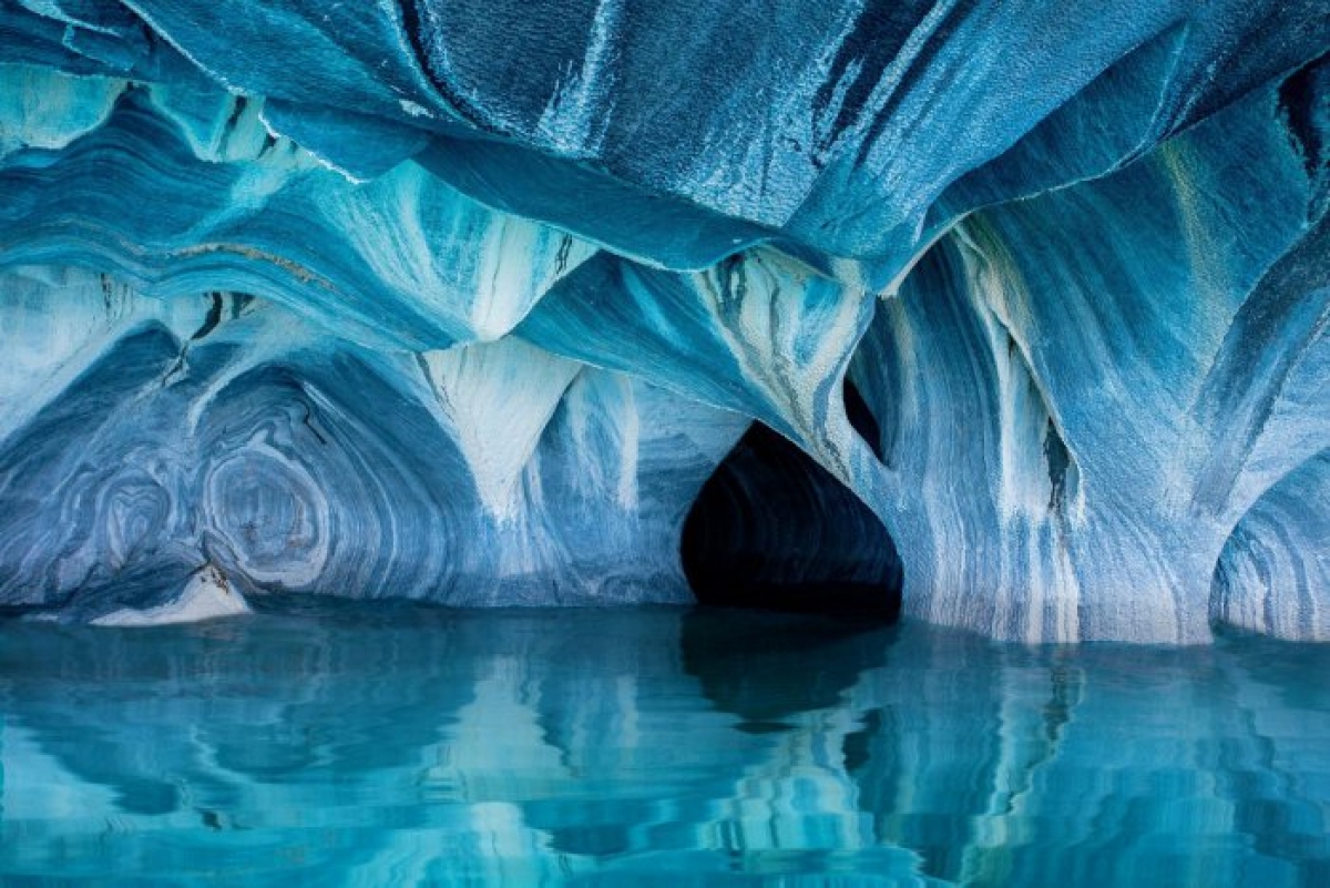 Hang đá cẩm thạch - Một tuyệt tác của thiên nhiên kỳ vĩ ở Patagonia