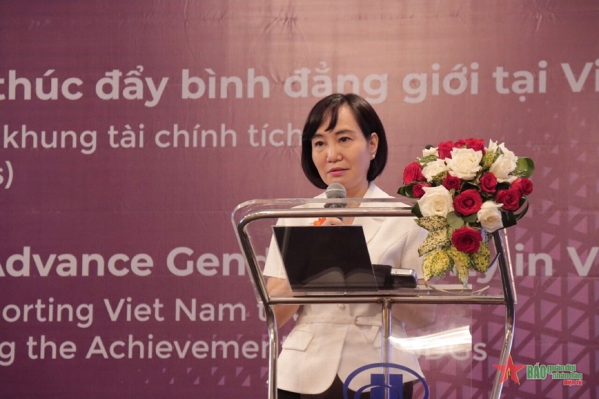 Bà Nguyễn Thu Giang, Phó viện trưởng Light phát biểu khai mạc hội thảo - Ảnh kt