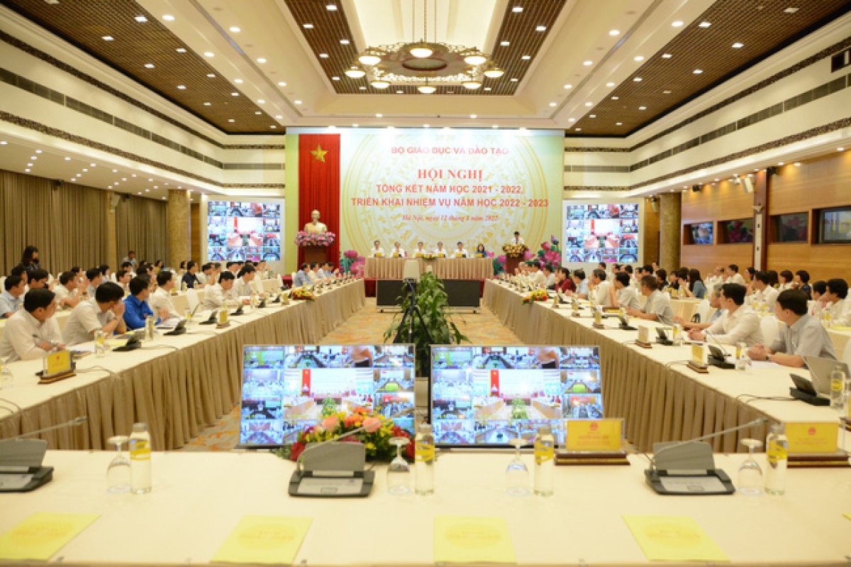 Hội nghị tổng kết năm học 2021-2022 và triển khai nhiệm vụ năm học 2022-2023