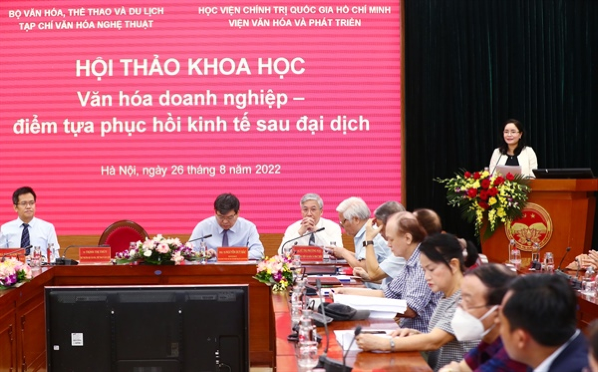 TS Trịnh Thị Thủy, Thứ trưởng Bộ VHTTDL: Cần thiết phải nhận diện rõ thực trạng cũng như hiệu quả của xây dựng văn hóa doanh nghiệp hiện nay trong phát triển bền vững đất nước