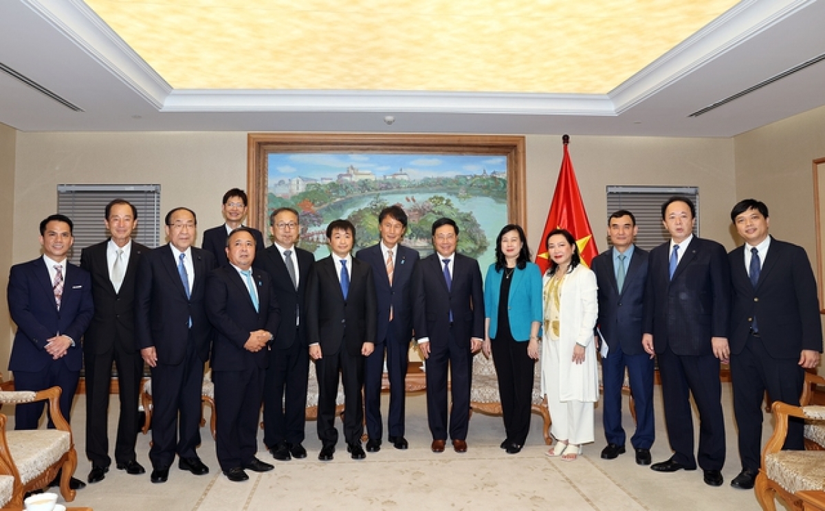 Phó Thủ tướng Thường trực hoan nghênh Tập đoàn EMS đầu tư và xây dựng Trung tâm Y khoa Nhật Bản T-Matsuoka đầu tiên tại Hà Nội 