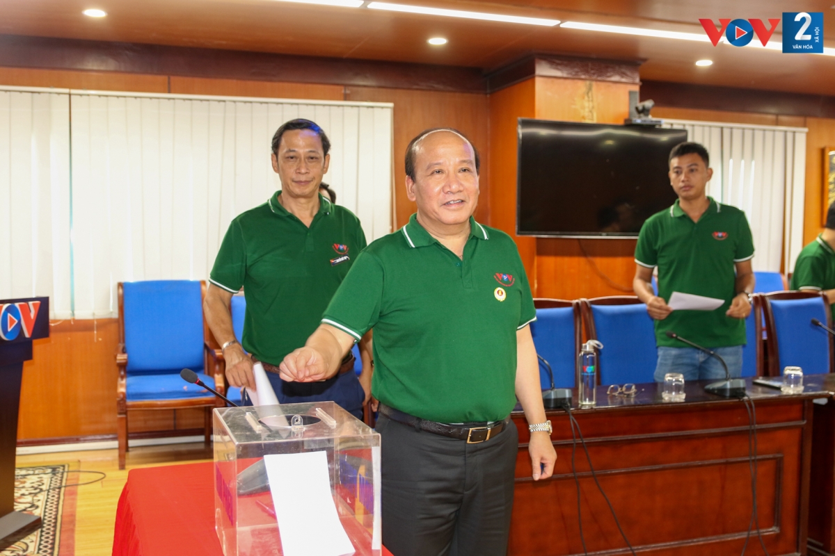 Đồng chí Trần Minh Hùng, Phó Tổng GĐ Đài TNVN, tái đắc cử chức Chủ tịch Hội CCB Đài TNVN.