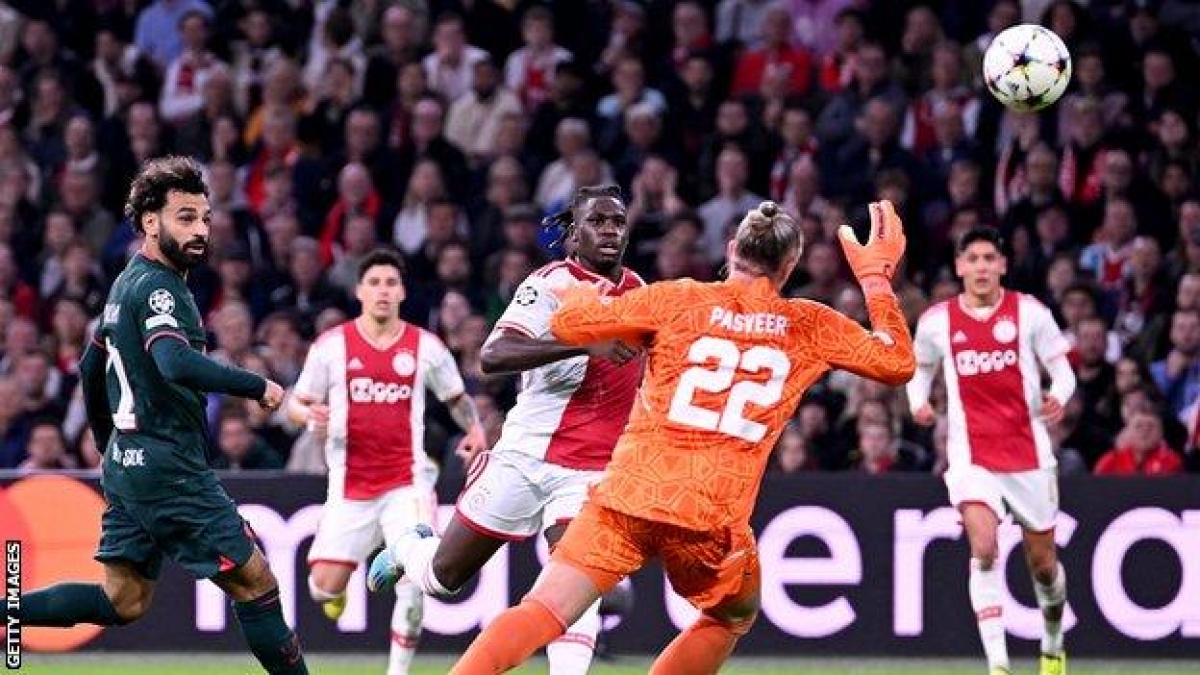 Ajax thua đậm Liverpool ngay tại sân Johan Cruijff Arena (Ảnh: Getty Images)