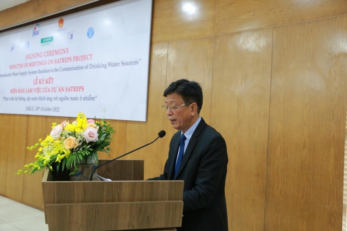 PGSTS Phạm Duy Hòa, Hiệu trưởng trường ĐH Xây dựng Hà Nội phát biểu tại lễ lý kết 
