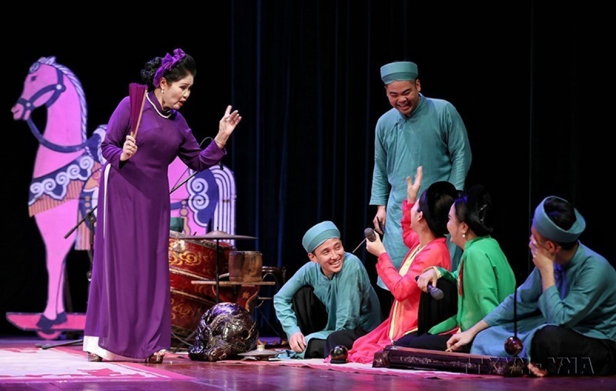 Một buổi tập của diễn viên Nhà hát Chèo Việt Nam