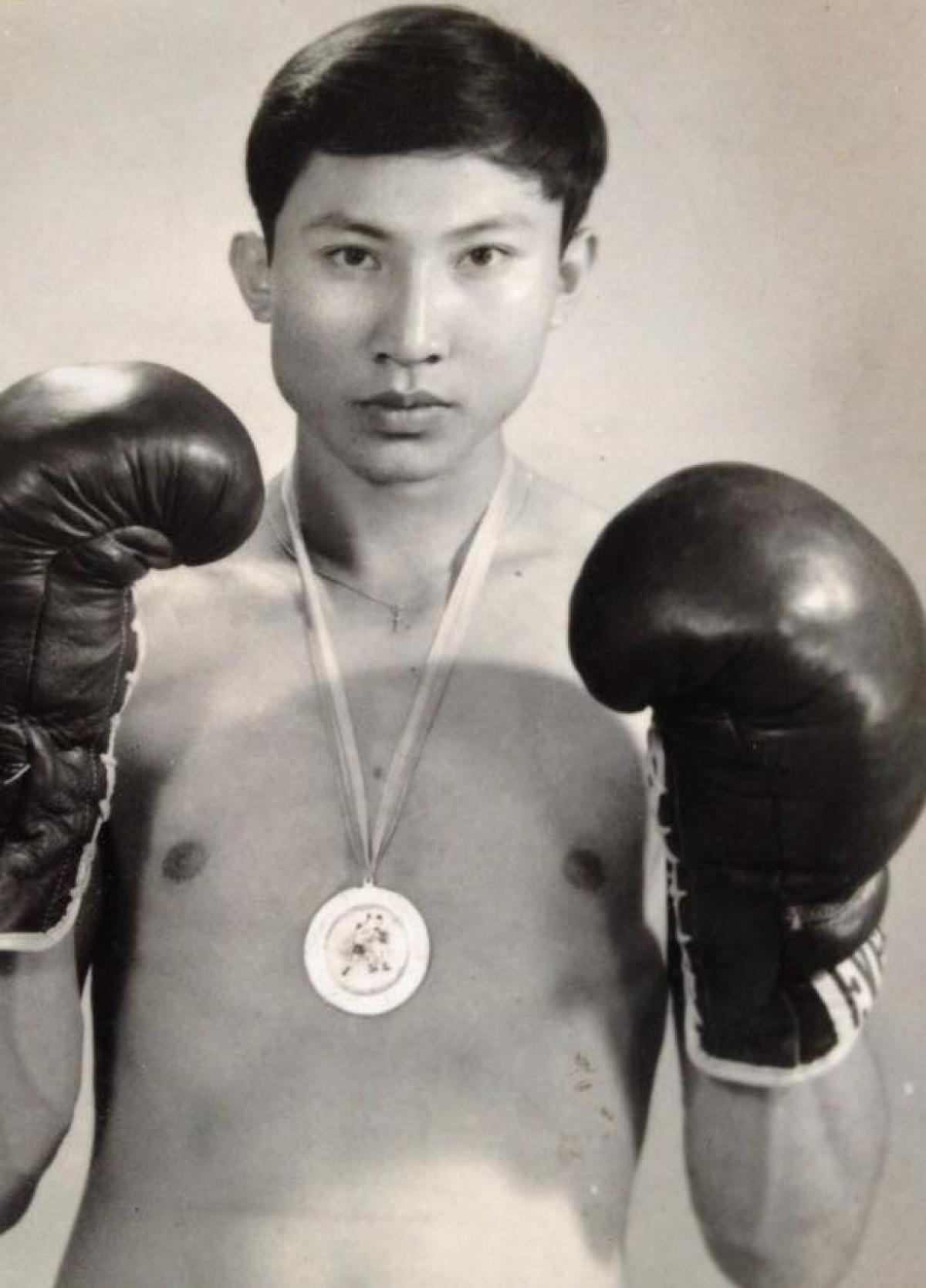 Hình ảnh chàng trai Phan Thanh Liêm năm 17 tuổi