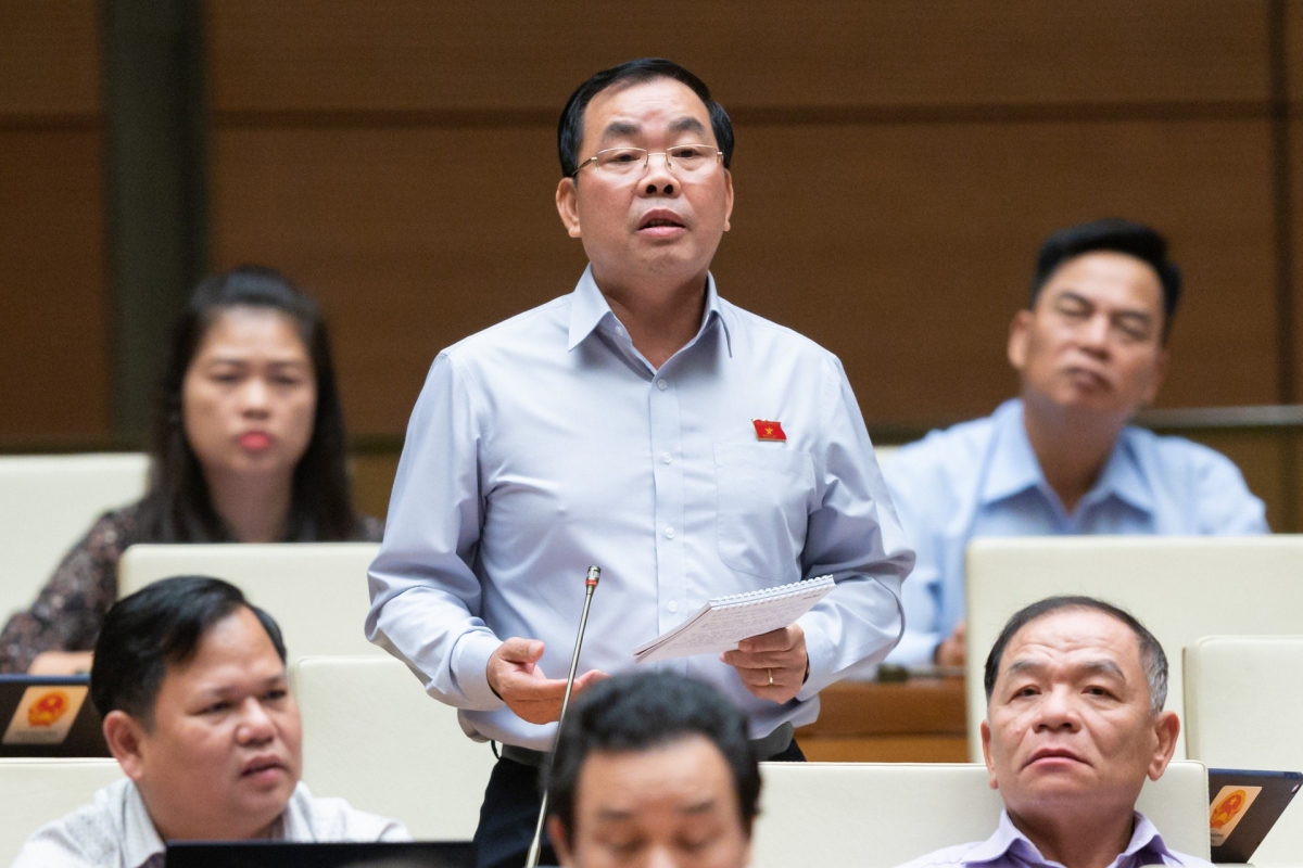 Đại biểu Quốc hội Nguyễn Quang Huân - Đoàn Bình Dương