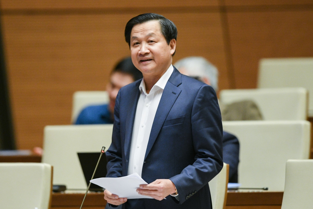 Phó Thủ tướng Chính phủ
Lê Minh Khái làm rõ thêm một số vấn đề đại biểu băn khoăn