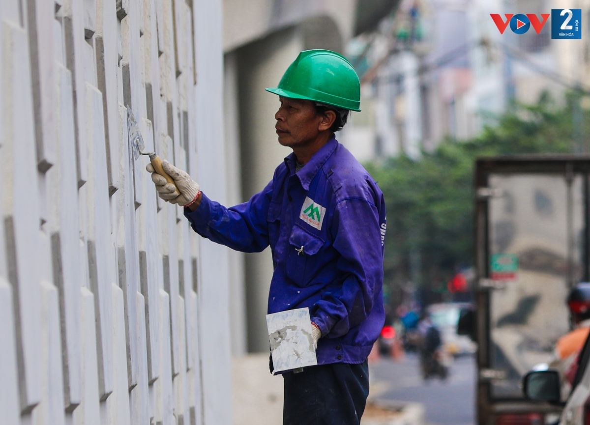 Từng chi tiết nhỏ tạo nên tuyến đường được thực hiện tỉ mỉ.