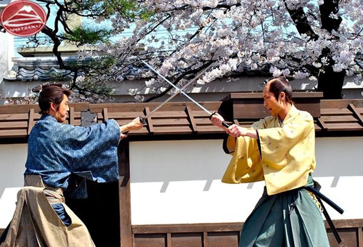 Nhật Bản khai thác Tinh thần Samurai ở mọi sản phẩm văn hóa như một bộ nhận diện thương hiệu quốc gia, dù là một vở kịch, một cuốn sách hay bộ phim