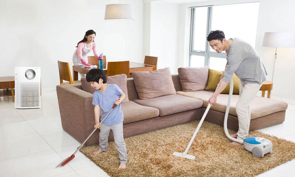 Lau dọn nhà cửa thường xuyên giúp giảm thiểu nguy cơ ô nhiễm không khí trong nhà