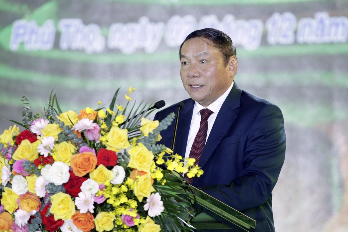 Bộ trưởng Bộ VH-TT&amp;DL Nguyễn Văn Hùng phát biểu tại lễ khai mạc ngày hội