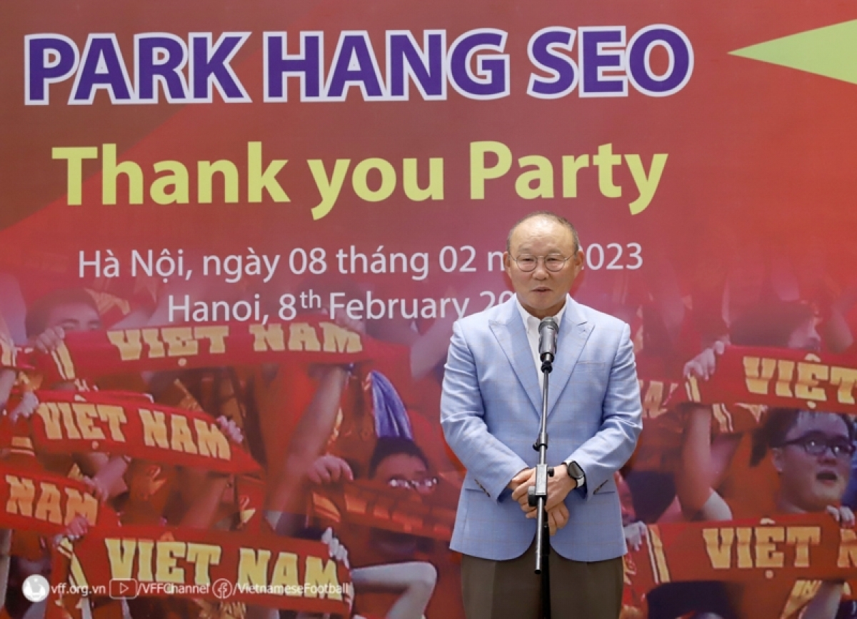 HLV Park Hang Seo chia sẻ tại sự kiện. Ảnh: VFF