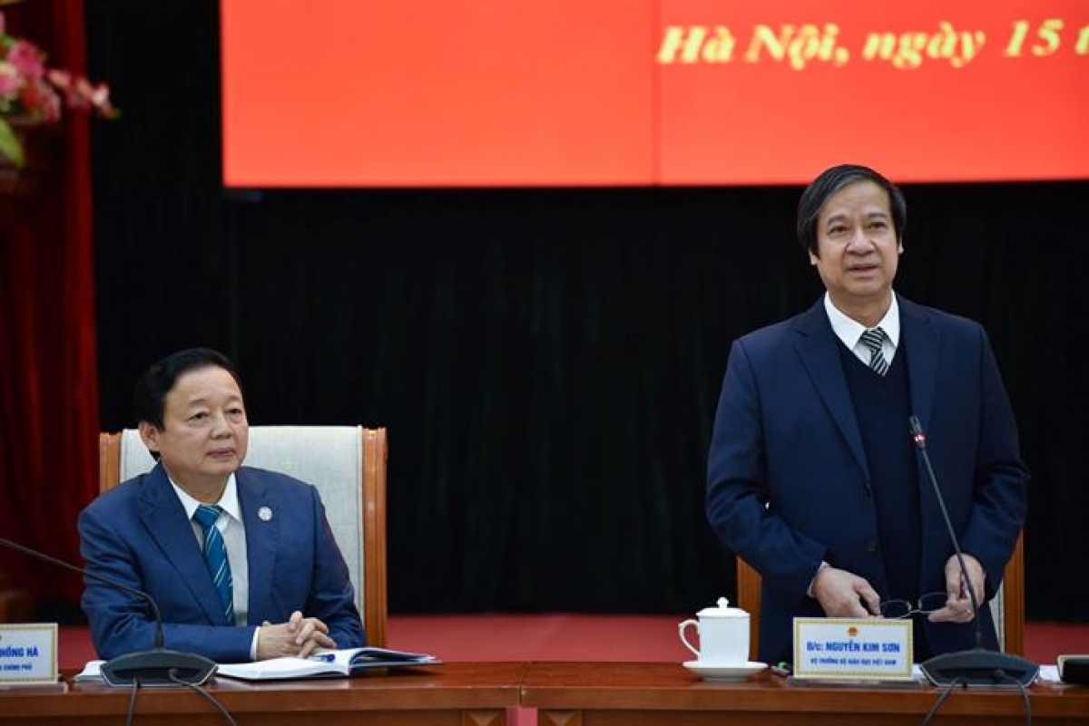 Bộ trưởng GD-ĐT Nguyễn Kim Sơn phát biểu tại buổi làm việc