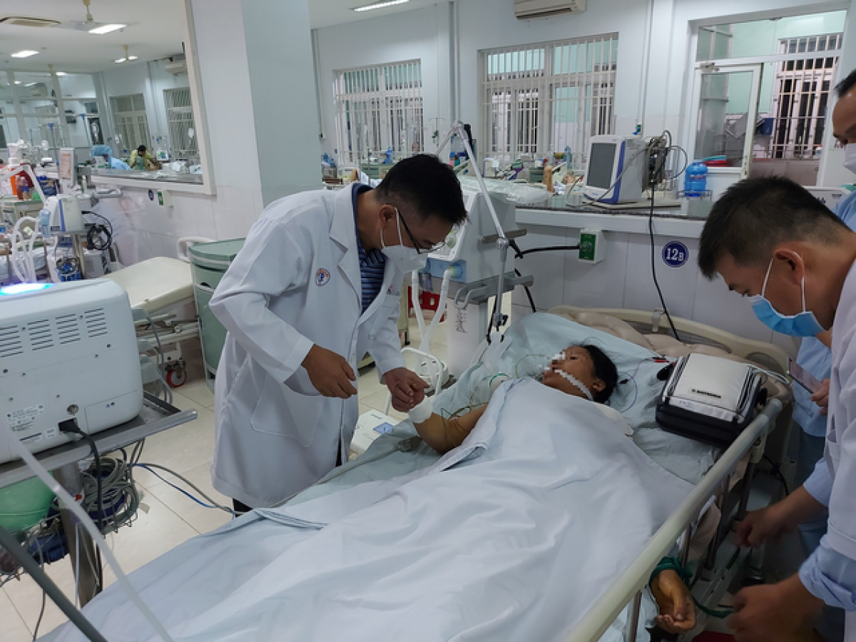 Bệnh nhân ngộ độc Botulinum điều trị tại BV Chợ Rẫy
