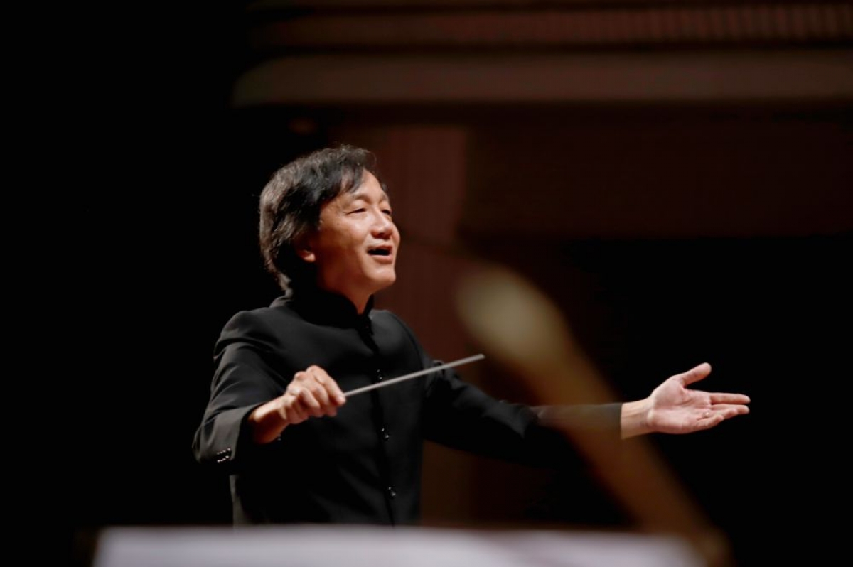 Đêm nhạc được dàn dựng và chỉ huy bởi nhạc trưởng, NSƯT Trần Vương Thạch