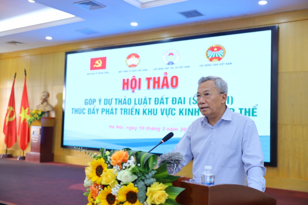 Tiến sĩ Trần Hồng Hà - nguyên Phó Bí thư thường trực Đảng ủy khối các cơ quan Trung ương