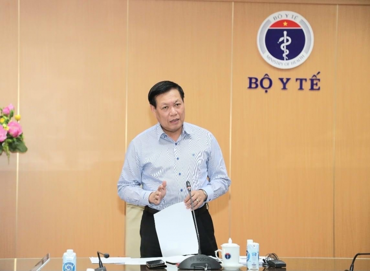 Thứ trưởng Thường trực Bộ Y tế Đỗ Xuân Tuyên phát biểu tại hội nghị
