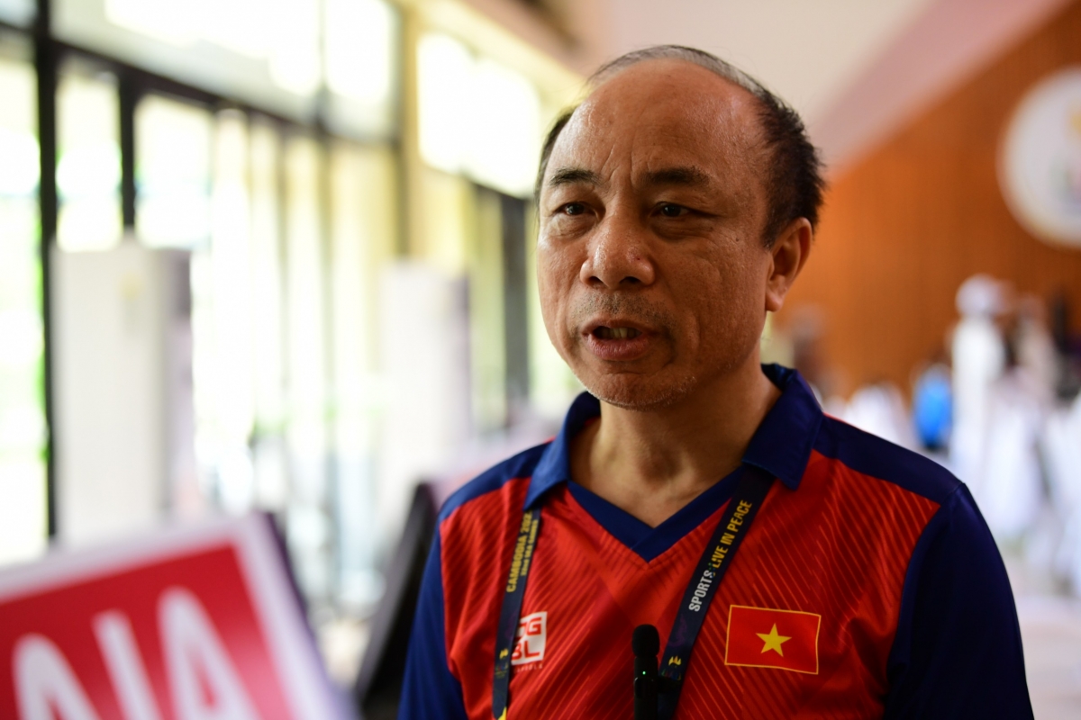 Ông Nguyễn Minh Thắng, lãnh độ cờ Ốc, cho biết kỳ vọng Vàng của đội nằm ở các kỳ thủ nữ, nhưng vẫn mong các VĐV nam làm nên điều kỳ tích! 