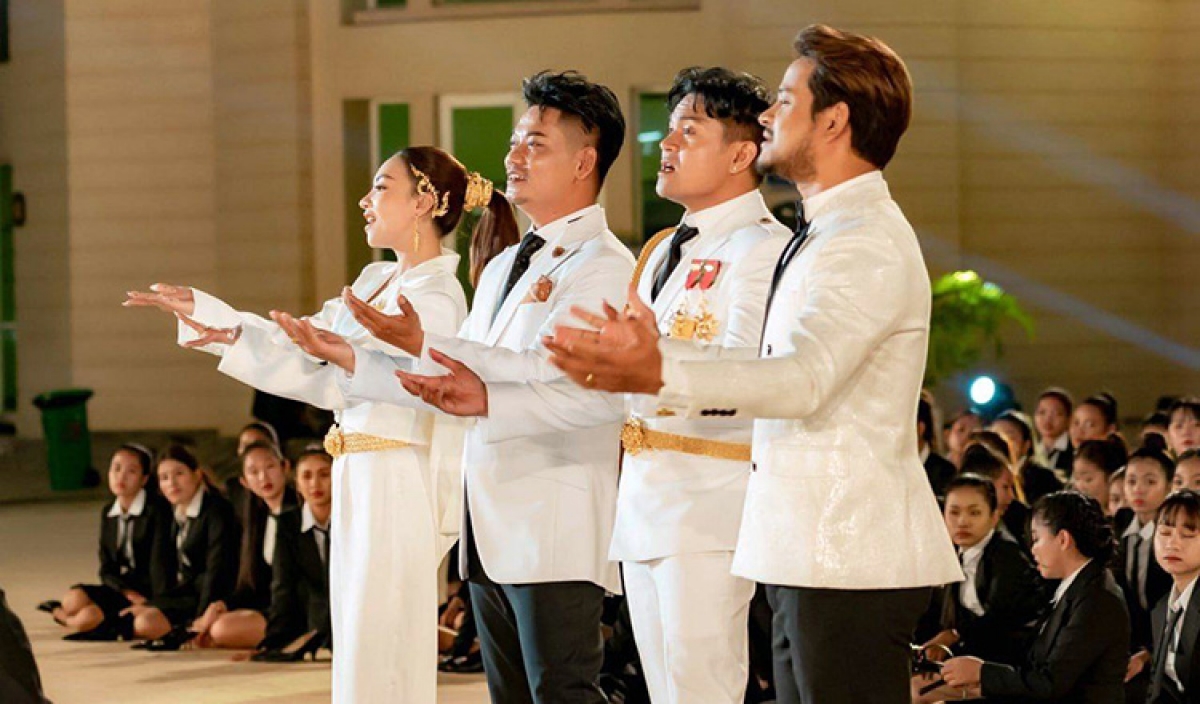 4 nghệ sĩ nổi tiếng của Campuchia sẽ trình diễn cùng 4.000 diễn viên, học sinh, sinh viên tại lễ khai mạc SEA Games 32