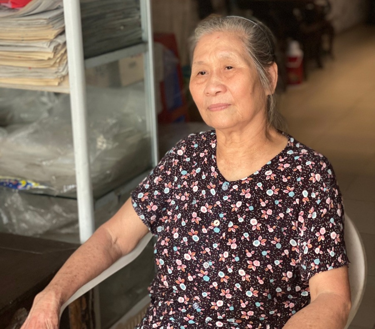 Năm 1992, bà Tâm bắt đầu kinh doanh giấy dó.