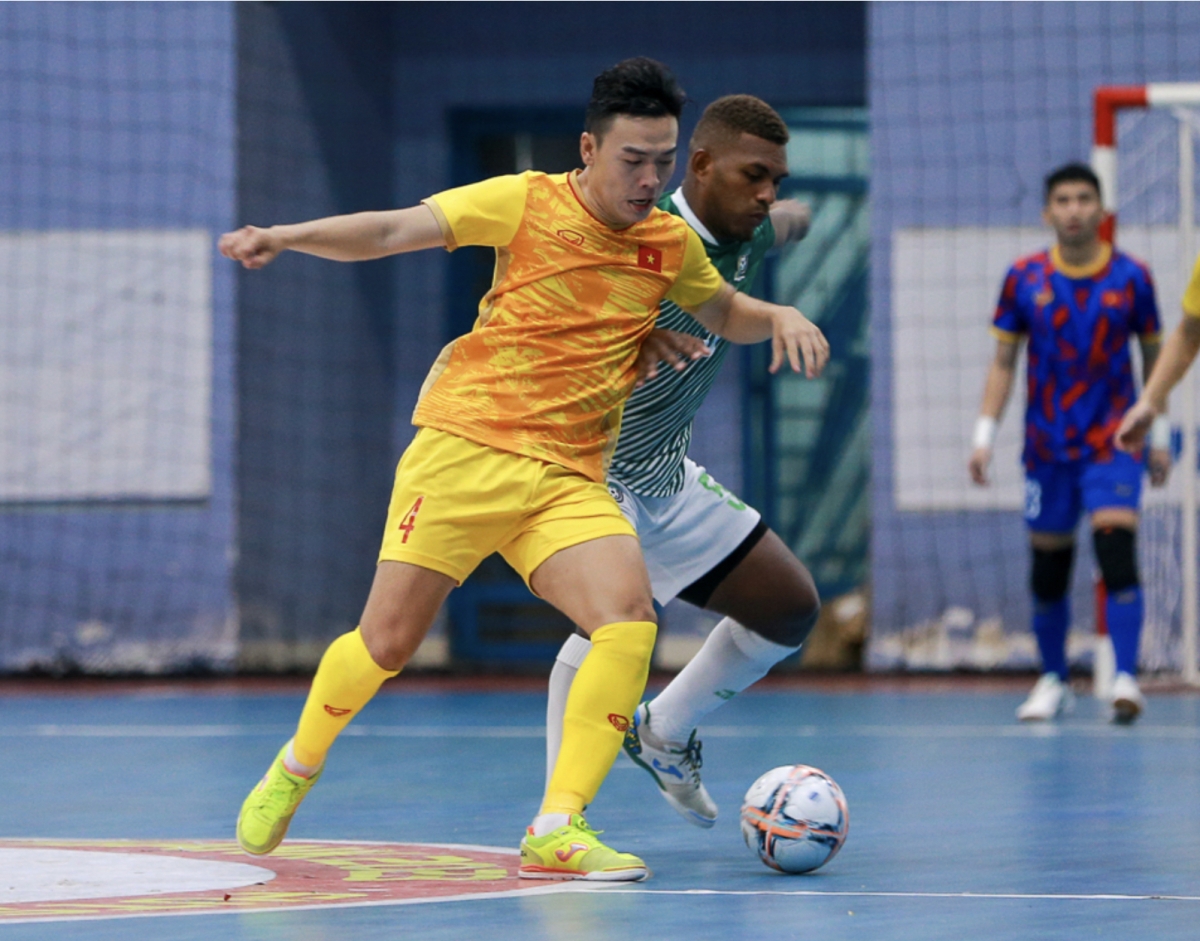 ĐT futsal Việt Nam tiếp tục có chiến thắng 5-0 trước ĐT futsal Quần đảo Solomon trong trận giao hữu lượt về. Ảnh: Tô Quốc An.