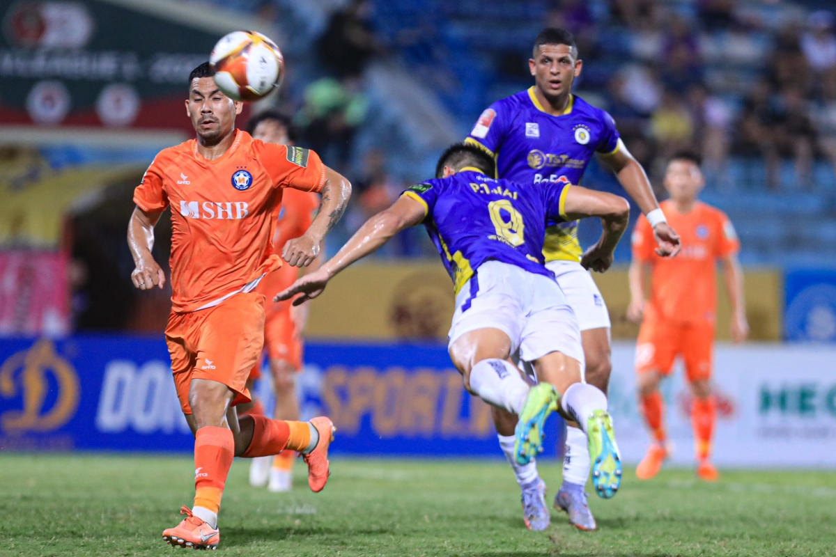 Tuấn Hải giúp Hà Nội FC mơ tỉ số của trận đấu