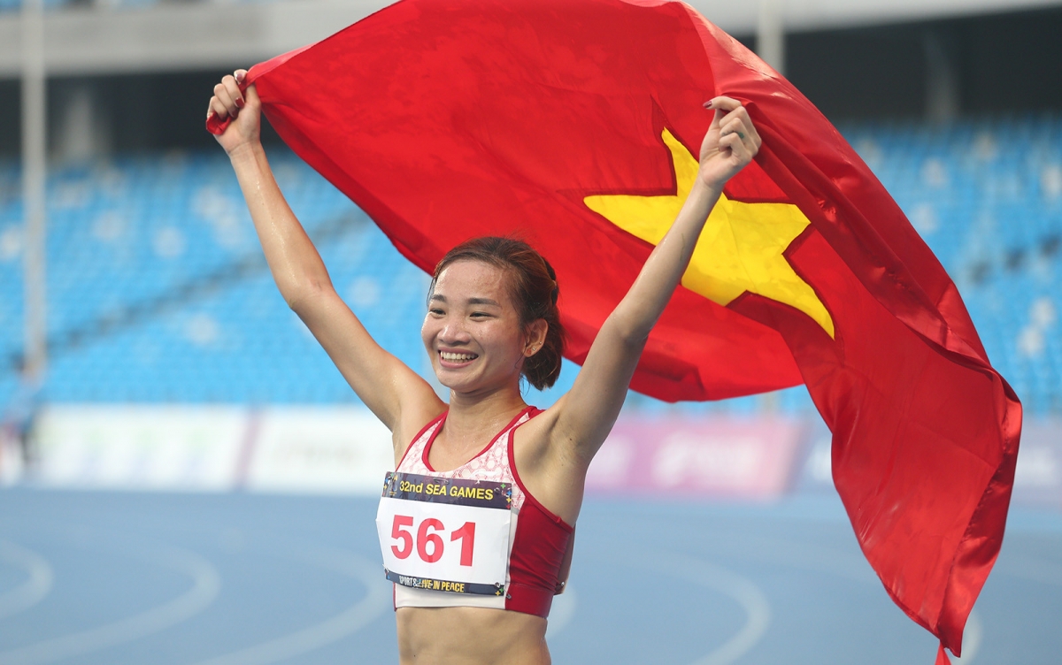Sân chơi chính của Nguyễn Thị Oanh là Asiad và đạt chuẩn Olympic.
