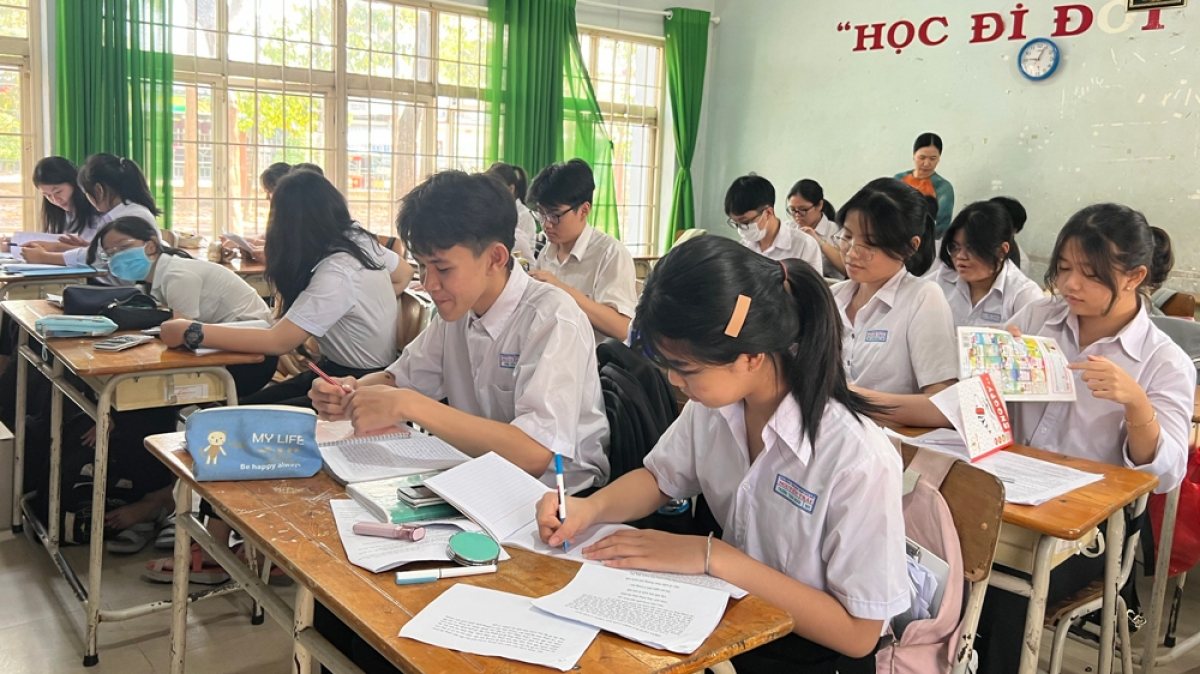 Trường TH-THCS-THPT Phan Chu Trinh nhầm ngày thi khiến gần 20.000 học sinh lớp 9 các trường công lập ở Bình Dương phải thi lại (ảnh minh họa).