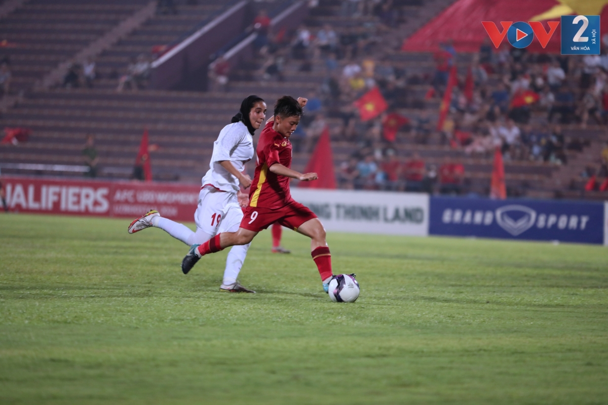 Minh Chuyên đã có 3 bàn thắng sau 2 trận
