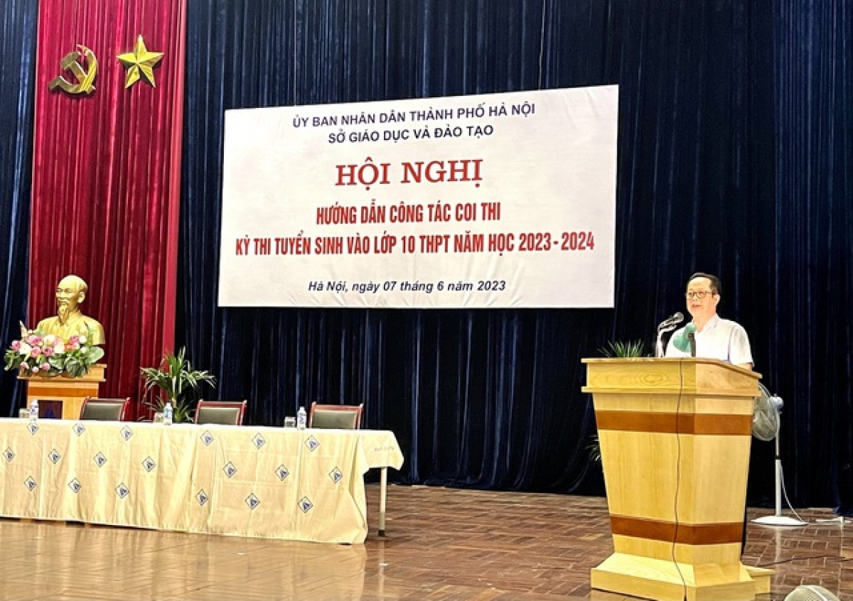 Ông Trần Thế Cương – Giám đốc Sở GD&amp;ĐT Hà Nội phát biểu tại Hội nghị