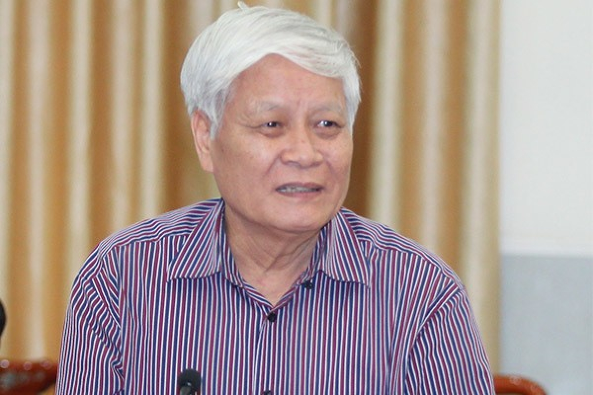 TS Nguyễn Viết Chức, Phó chủ nhiệm Hội đồng tư vấn Văn hóa Xã hội, Ủy ban Trung ương Mặt trận tổ quốc Việt Nam. 