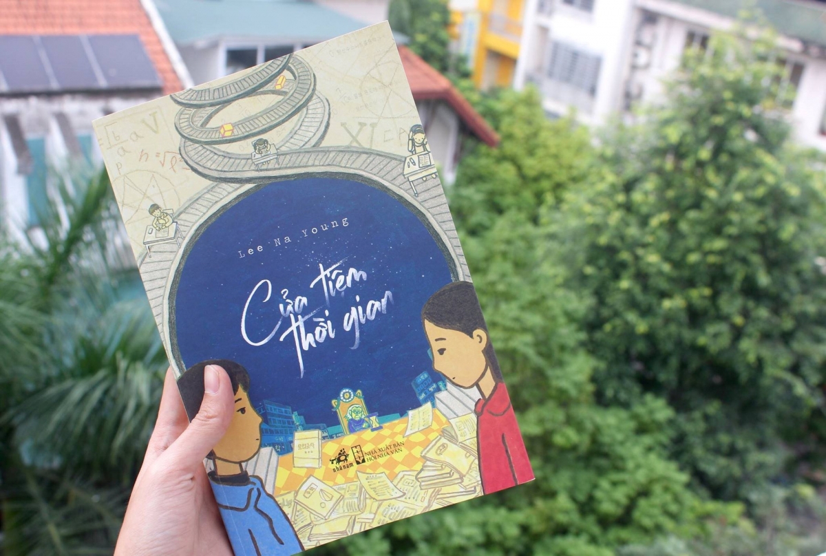 Cửa tiệm thời gian - Tác phẩm văn học thiếu nhi nổi tiếng của tác giả Lee Na Young (Hàn Quốc) đã được phát hành tại Việt Nam.