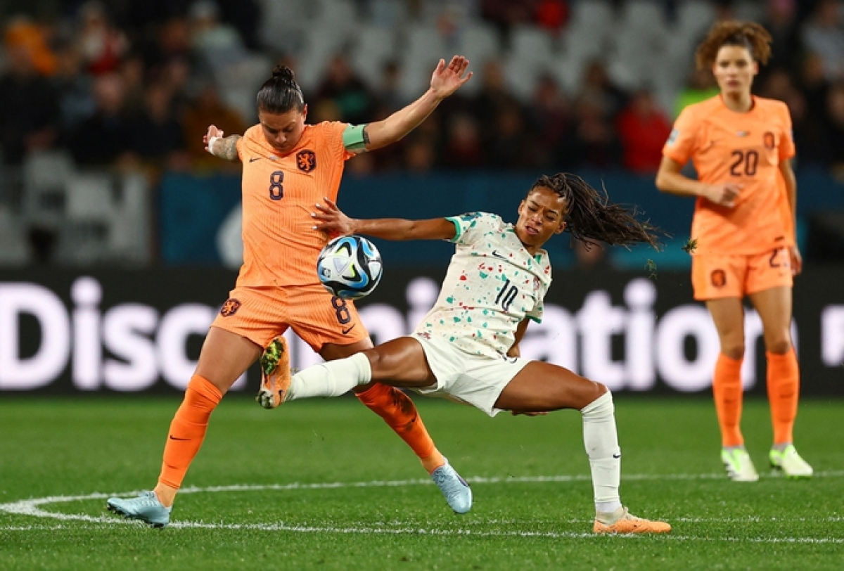 Tuyển nữ Bồ Đào Nha thua sít sao 0-1 trước ĐK Á quân Hà Lan. Ảnh: REUTERS