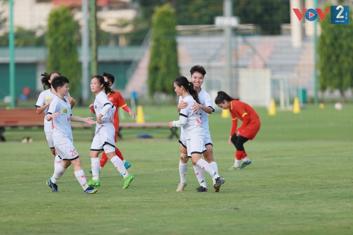 U19 nữ Hà Nội tận dụng tốt hơn những cơ hội của mình để giành chiến thắng 1-0