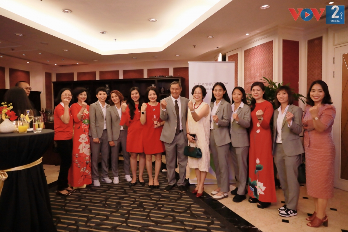 Đội tuyển nữ Việt Nam dự buổi tiệc chia tay trước khi lên đường tham dự WORLD CUP do Đại sứ quán Australia và New Zealand tổ chức