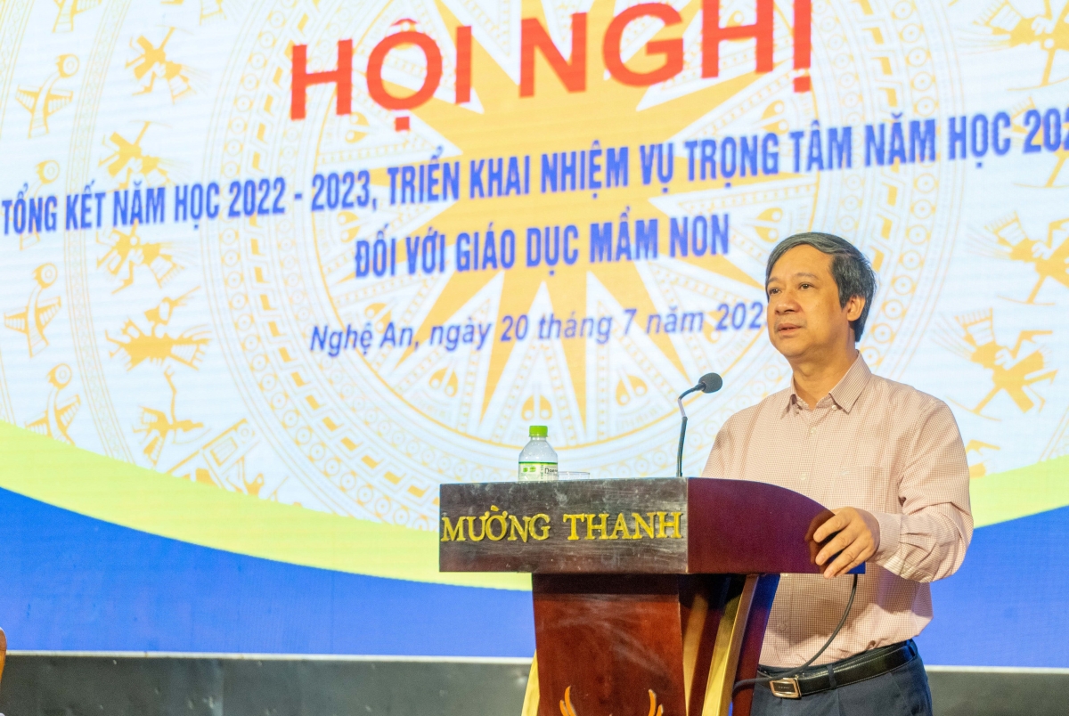 Bộ trưởng Nguyễn Kim Sơn: Đời sống giáo viên bậc mầm non thấp nhất