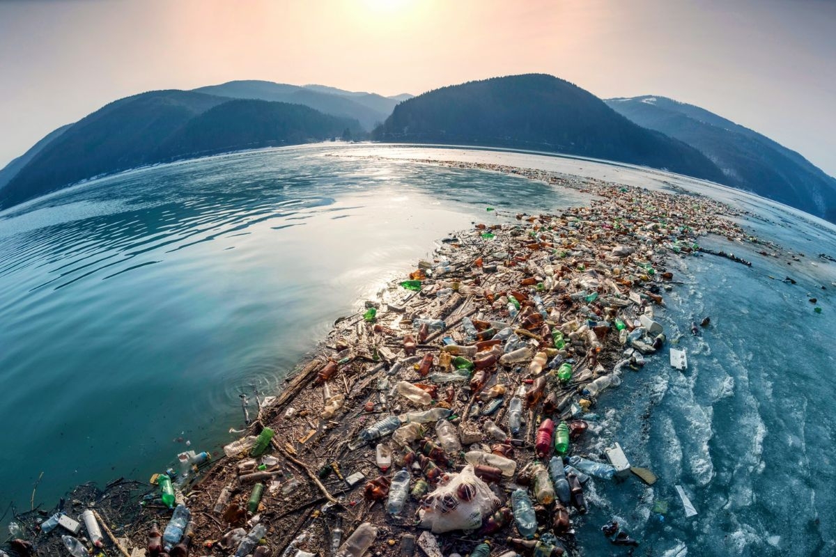 Rác thải nhựa ảnh hưởng đến môi trường