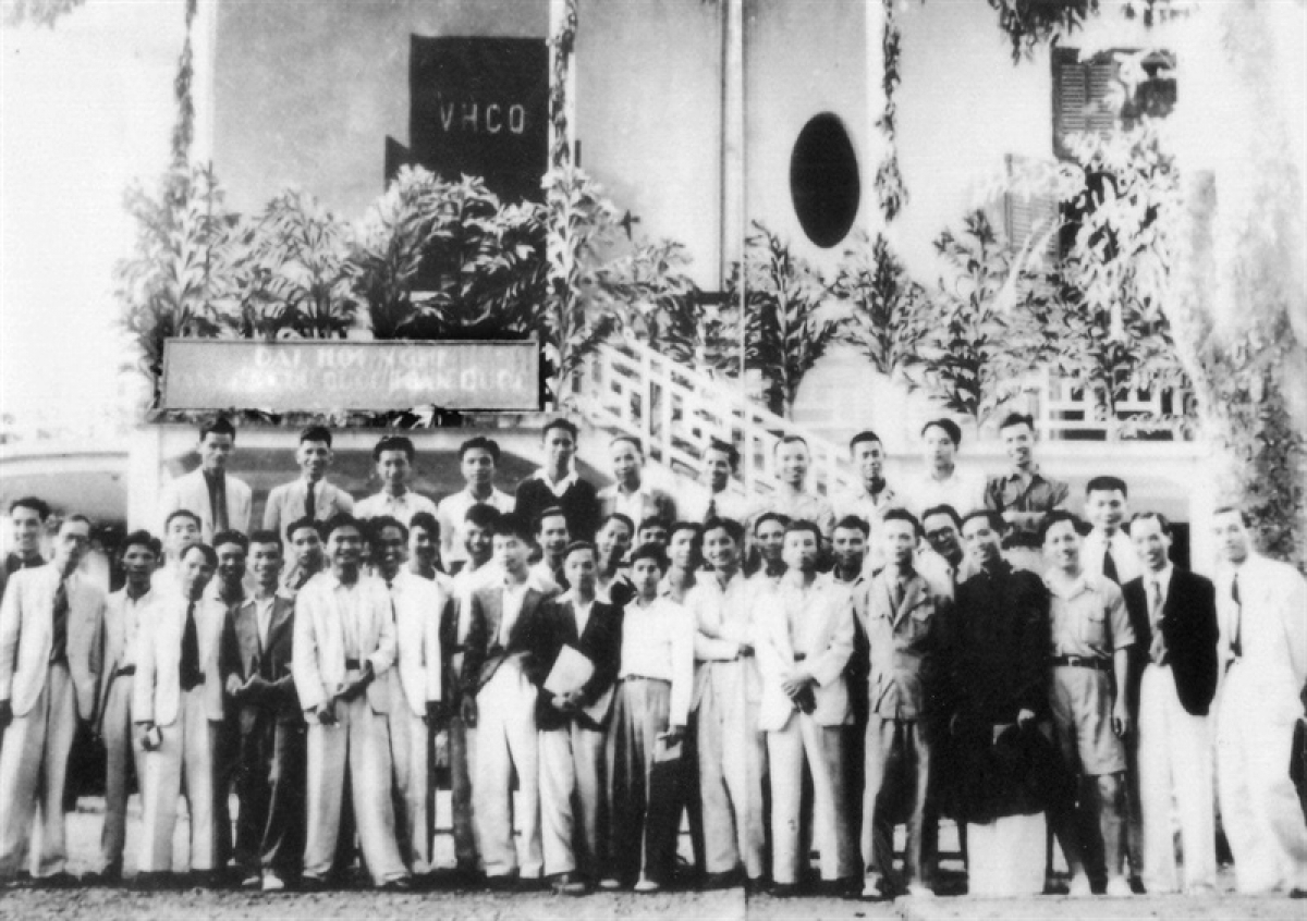 Các đại biểu dự Hội nghị Văn hoá toàn quốc lần thứ nhất, tháng 11 năm 1946. Ảnh:T.L