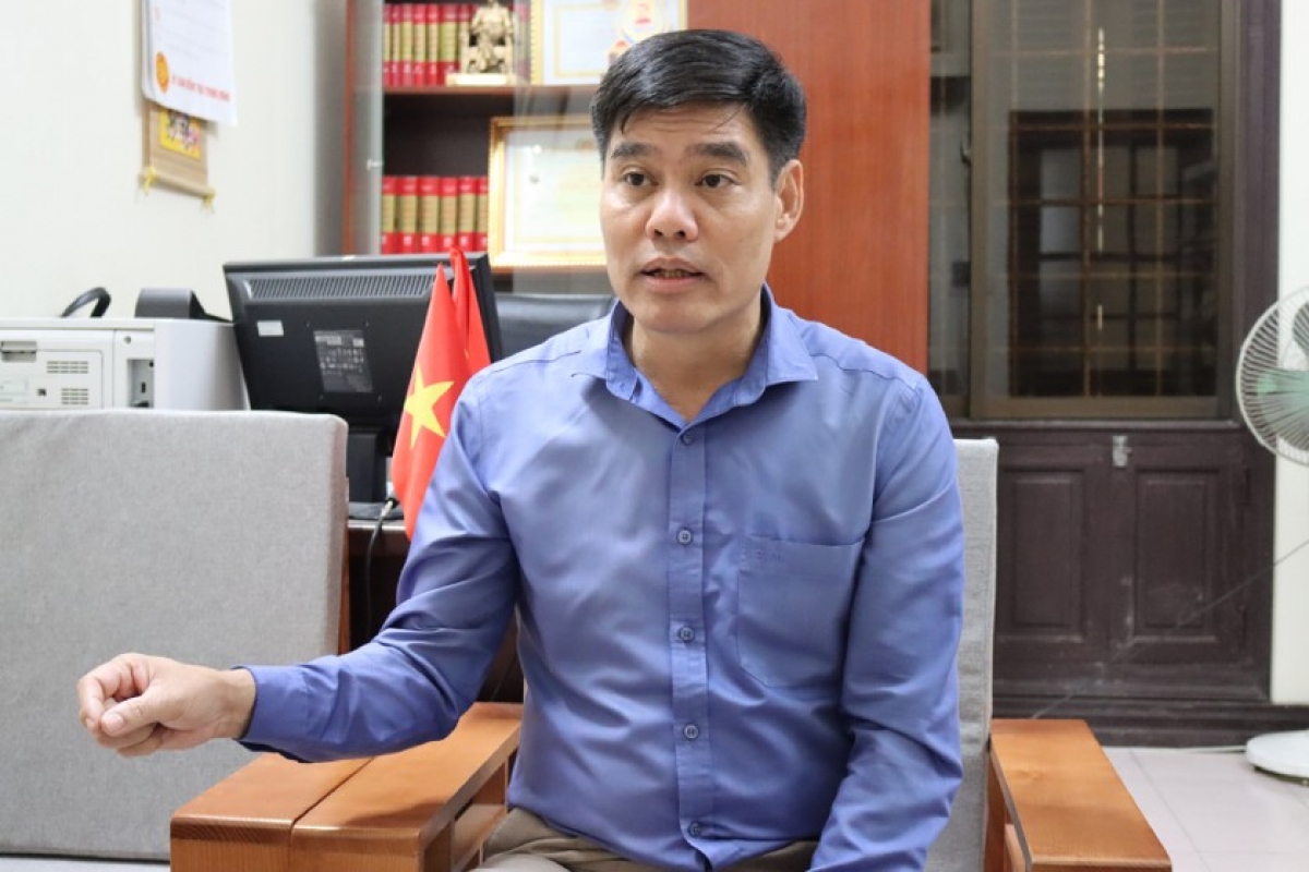 PGS.TS Lê Văn Cường - Phó Viện trưởng Viện Xây dựng Đảng
(Học viện Chính trị Quốc gia Hồ Chí Minh)
