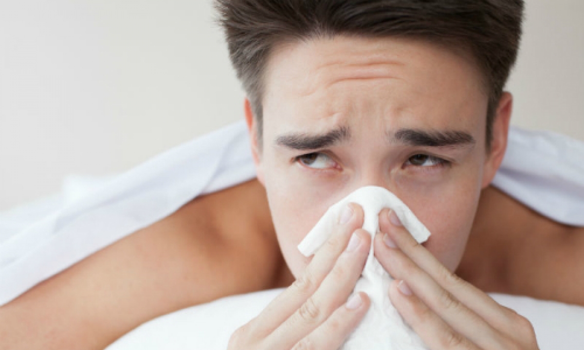 Triệu chứng giống cảm cúm có thể xuất hiện sau khi nam giới đạt cực khoái