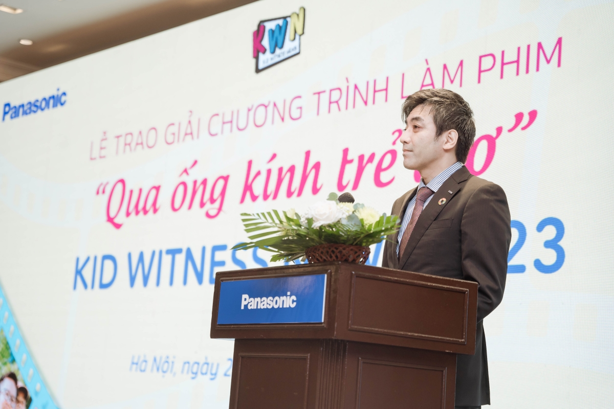 Ông Oka Hiroyuki - Giám đốc công ty TNHH Panasonic Việt Nam phát biểu khai mạc Lễ trao giải. Ảnh: BTC
