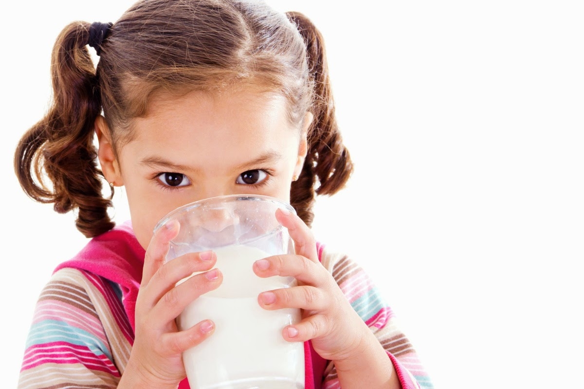 Sữa là thực phẩm rất tốt cho trẻ nhỏ nhưng không phải cứ uống sữa là trẻ sẽ cao lớn vượt trội