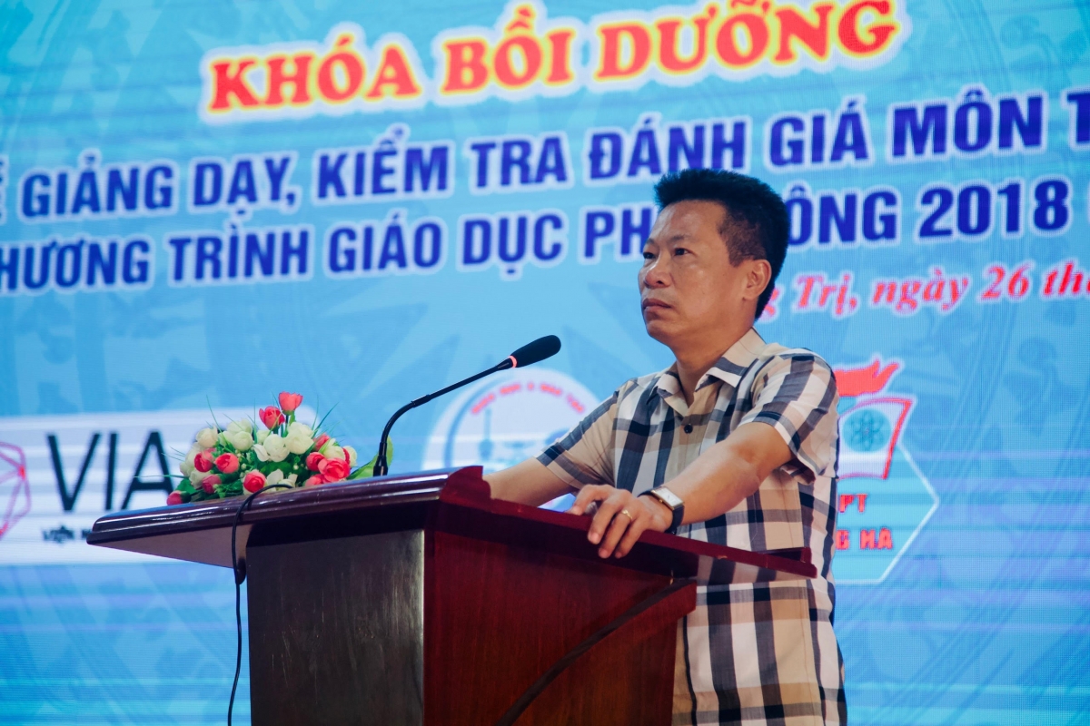 Ông Lê Văn Tính - Trưởng phòng GD trung học - GD thường xuyên Sở GD&amp;ĐT tỉnh Quảng Trị 