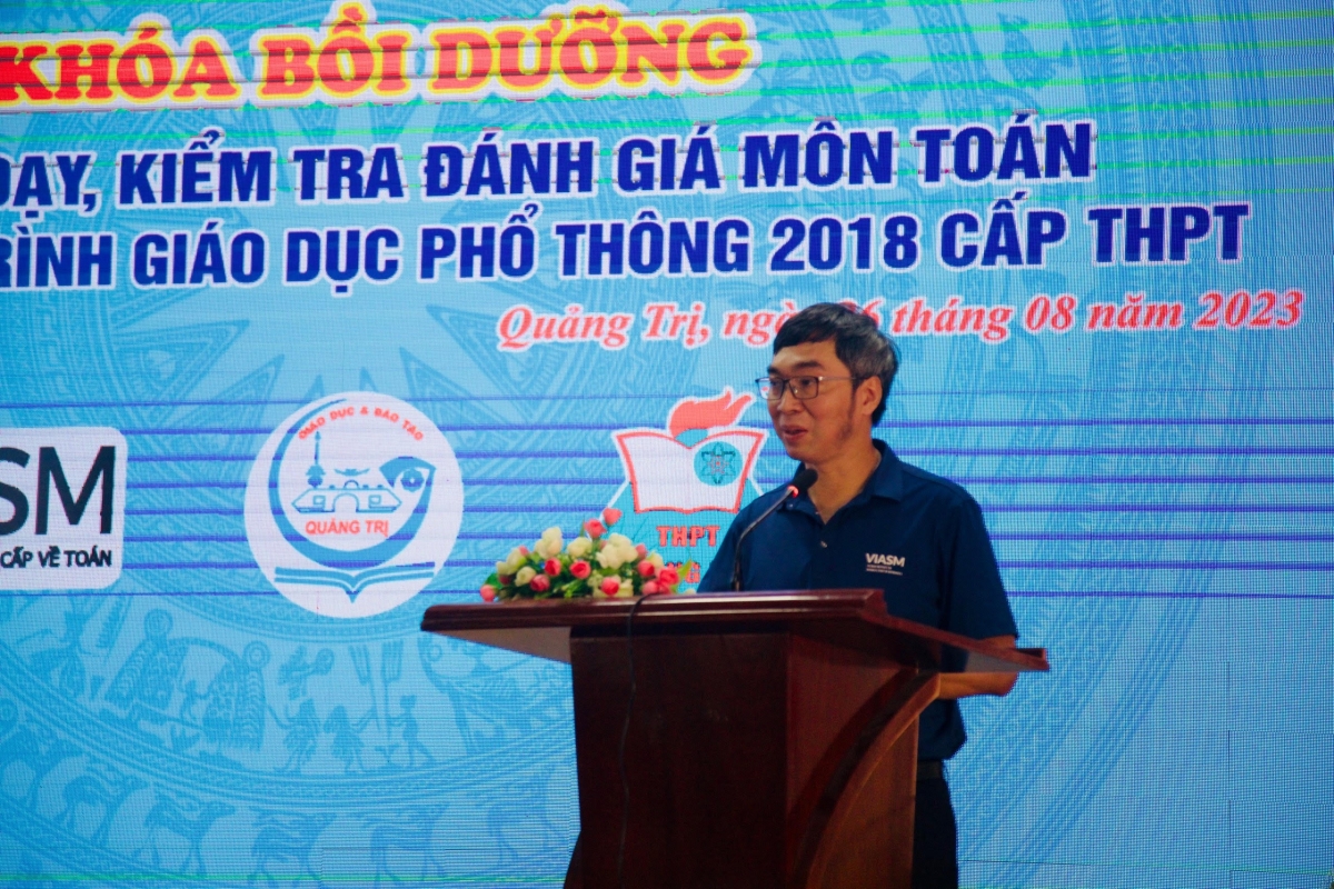 PGS.TS Lê Minh Hà, Giám đốc điều hành Viện NCCCT phát biểu khai mạc