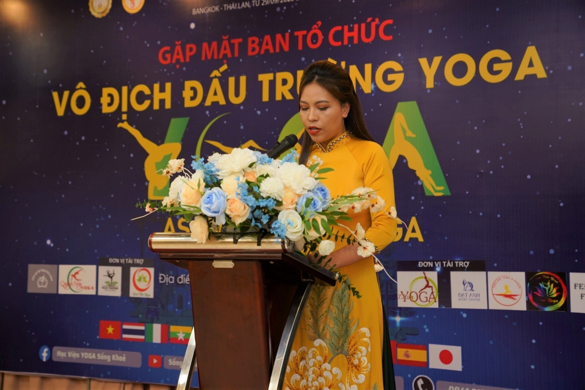 Bà Võ Hồng Yến, Chủ tịch Liên minh Yoga Sống khỏe thế giới